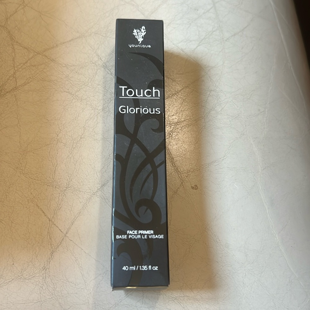 Younique primer